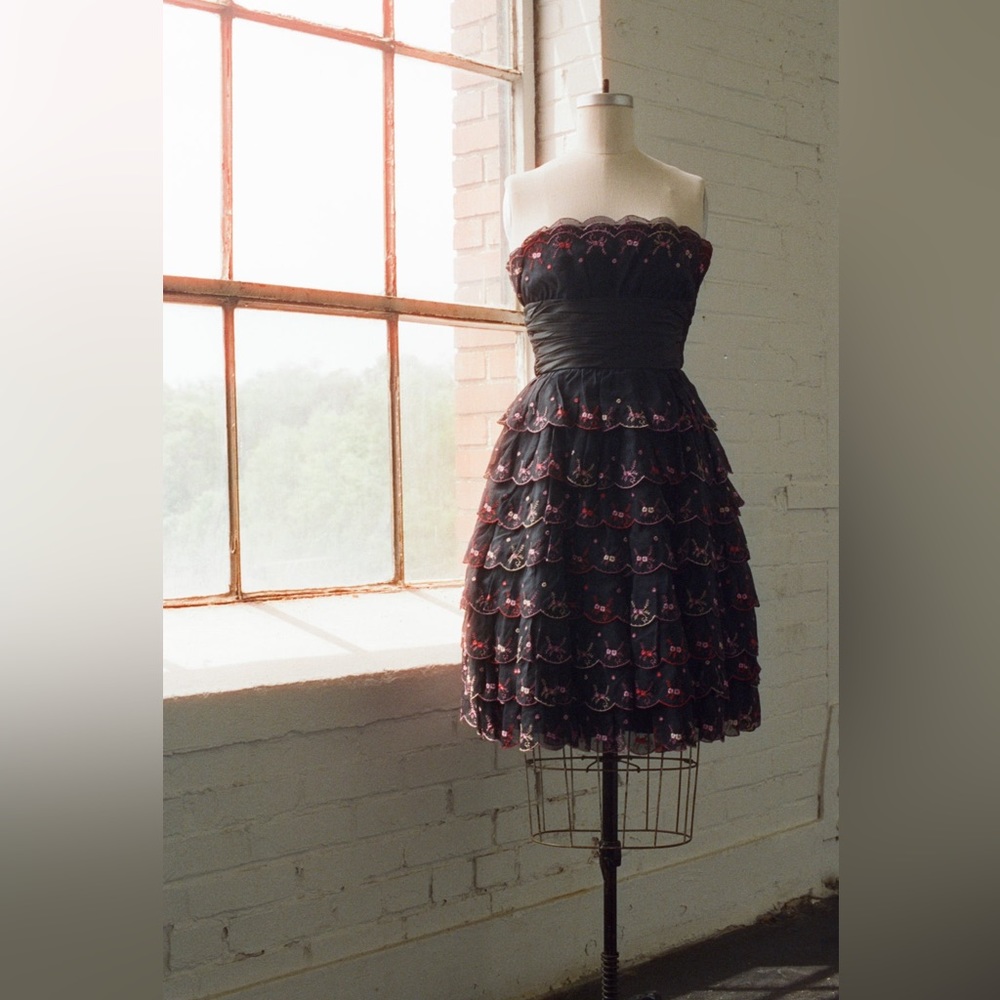 2000’s Betsy Johnson dress